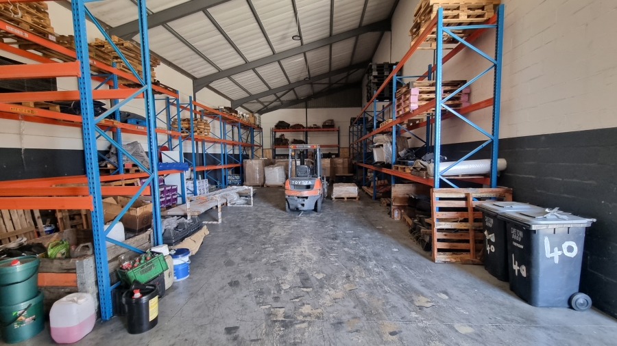 To Let commercial Property for Rent in Rivergate Western Cape